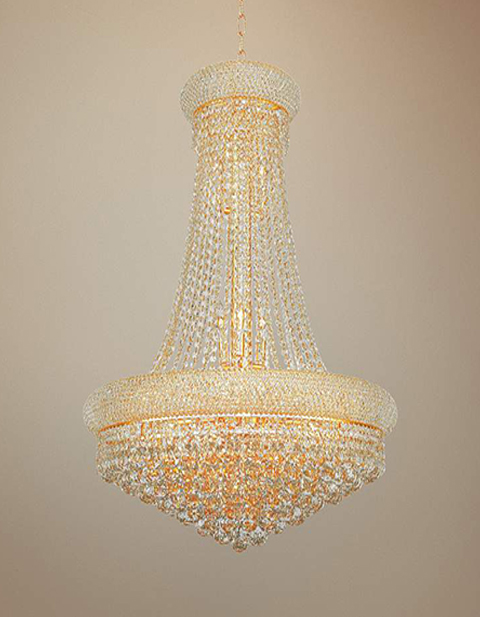 Alluring Traditional Chandelier